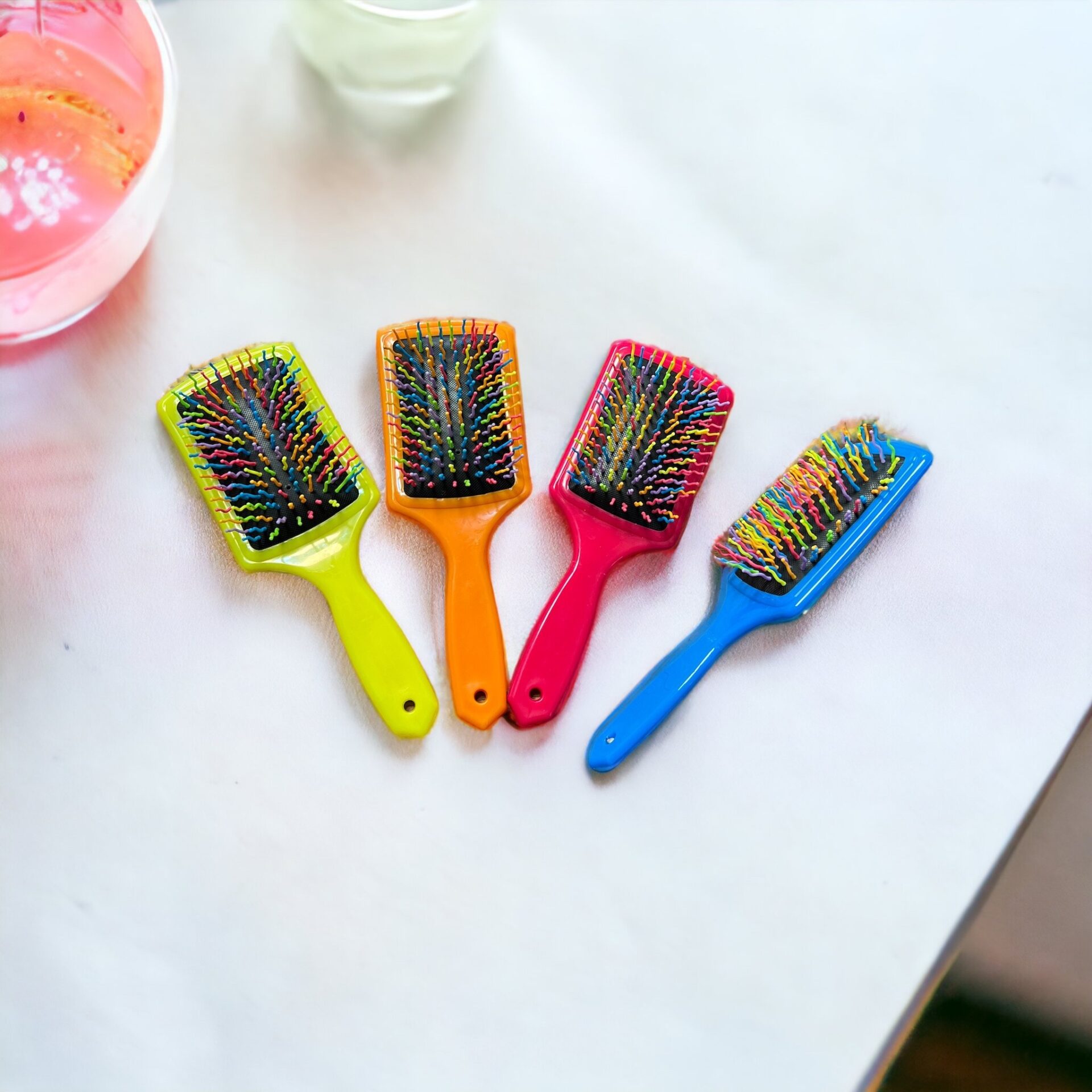 PLASTIC HAIR BRUSH